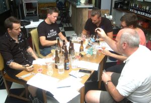 öl jury hembrygdstavling